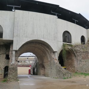 Fréjus Amphitheater