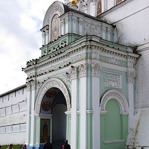 Trinity St Sergius Monastery, Red Gate