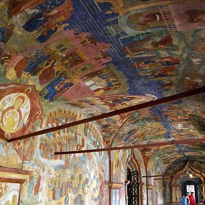 Kostroma St Ipaty Monastery, Cathedral of the Holy Trinity - frescoes in the gallery