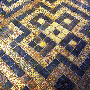 Château de Suscinio C14th tiles