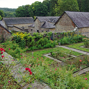 Les Forges des Salles - Garden with stables, kennels and workshops beyond