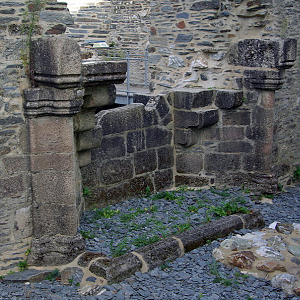 Roc'h Morven Castle kitchen