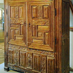 Château de Kerjean, cupboard