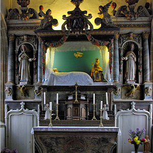 Le Yaudet chapel altar