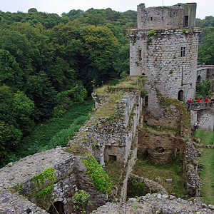 Château de Tonquédec, walls and Acigné tower from north tower