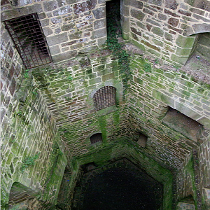 Château de Tonquédec, inside of north tower