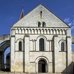Preuilly-sur-Claise, Abbey of St-Pierre.png