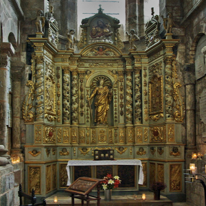 Conques, Abbey-Church of Saint-Foy - altar to St Foy