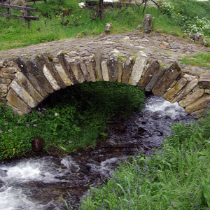 Aniezo - medieval bridge