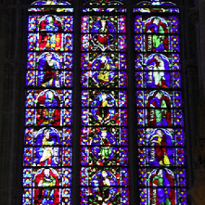 Carcassonne, Basilique St-Nazaire - stained glass