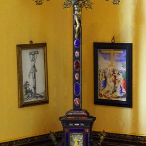 Jewel room off First George Room - crucifix