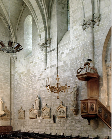 Abbaye de St Hilaire - nave