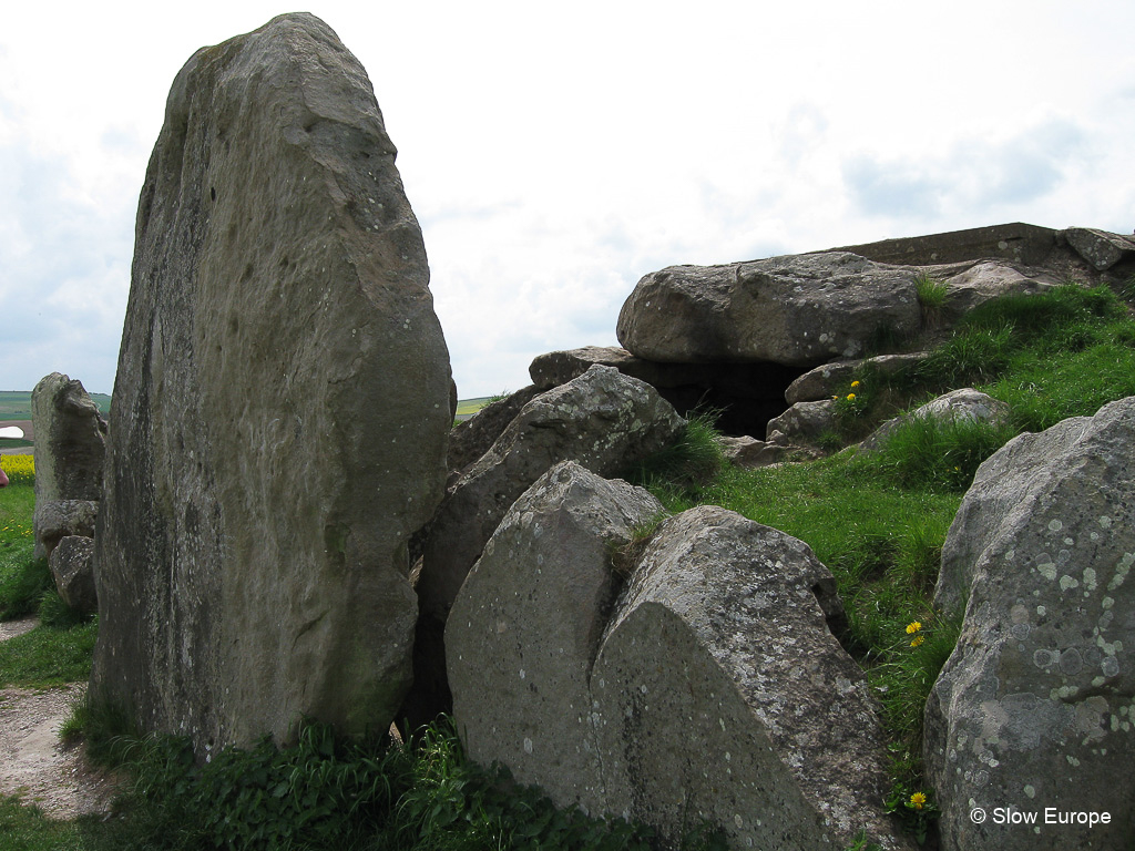 Avebury - West Kennet Long Barrow