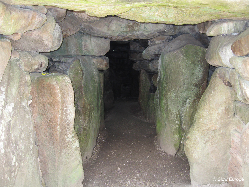 Avebury - West Kennet Long Barrow