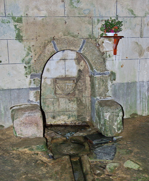 Chapel of St Thégonnec fountain