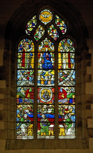 Chapelle Notre-Dame du Crann window - death and coronation of the Virgin