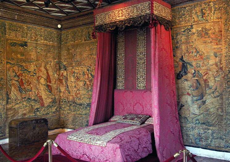 Château de Chenonceau - Five Queens' Room.png