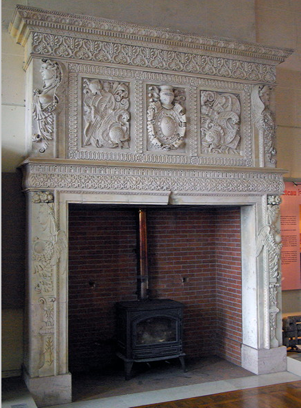 Château de Trévarez, fireplace