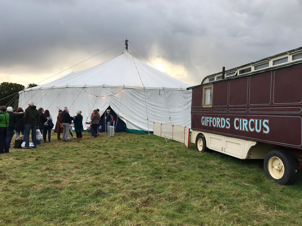 Cotswolds - Giffords Circus