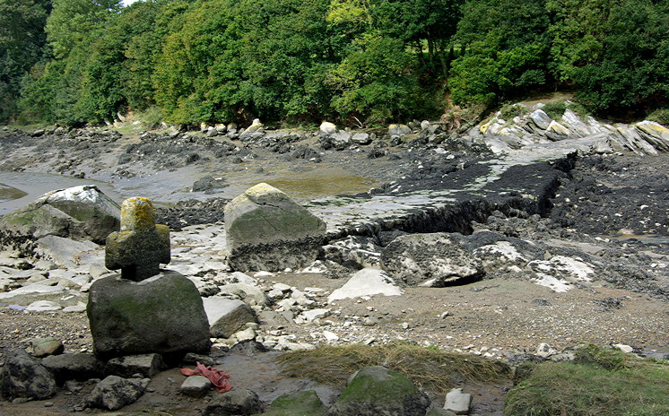 Cross at Pont du Diable