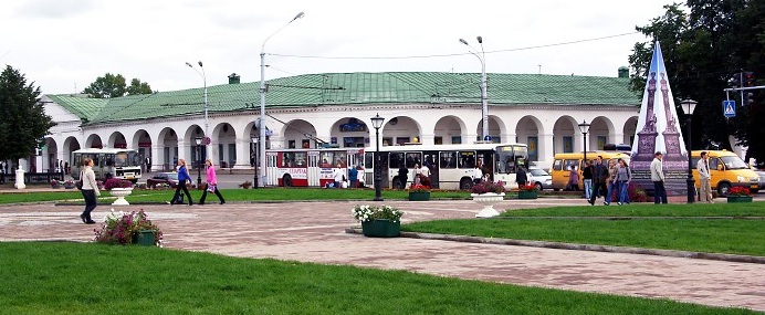 Kostroma Trading Arches