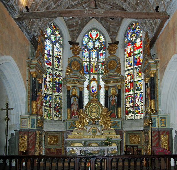 La Martyre church chancel