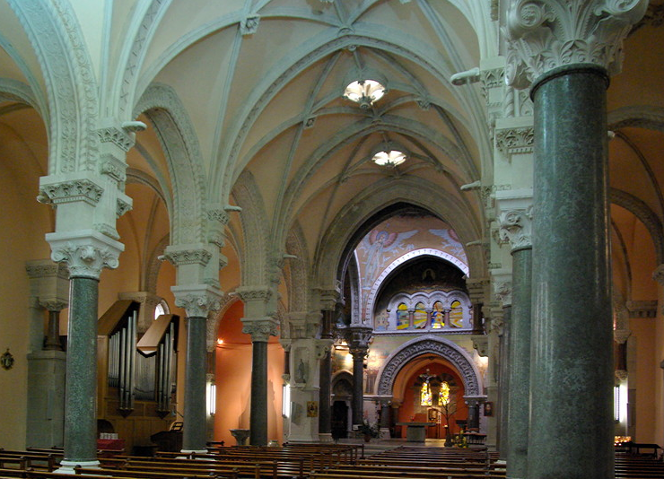 Lalouvesc, Basilica Saint-Jean-François-Régis
