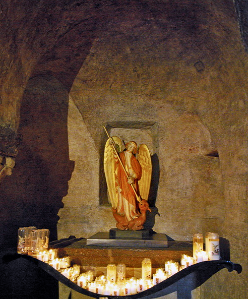 Le Puy-en-Velay, Chapelle St-Michel d’Aiguilhe