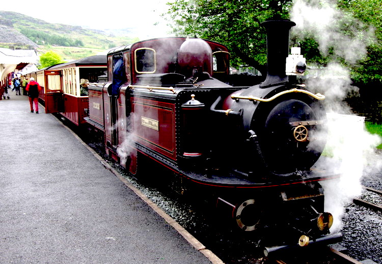 Merddin Emrys at Blaenau Ffestiniog 1990s