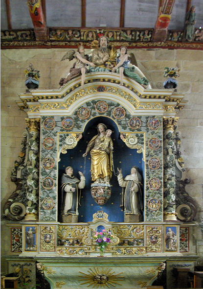 Playben Church side altar