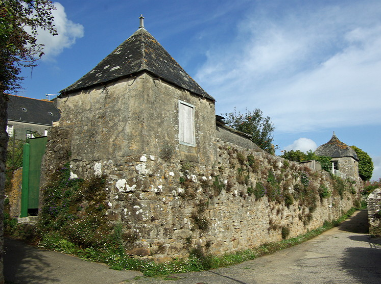 Pont-Croix, Rue des Courtils