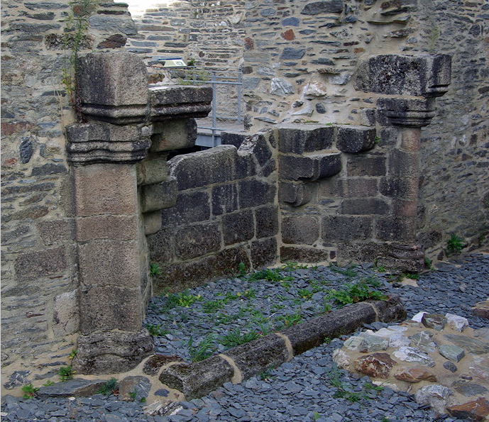 Roc'h Morven Castle kitchen