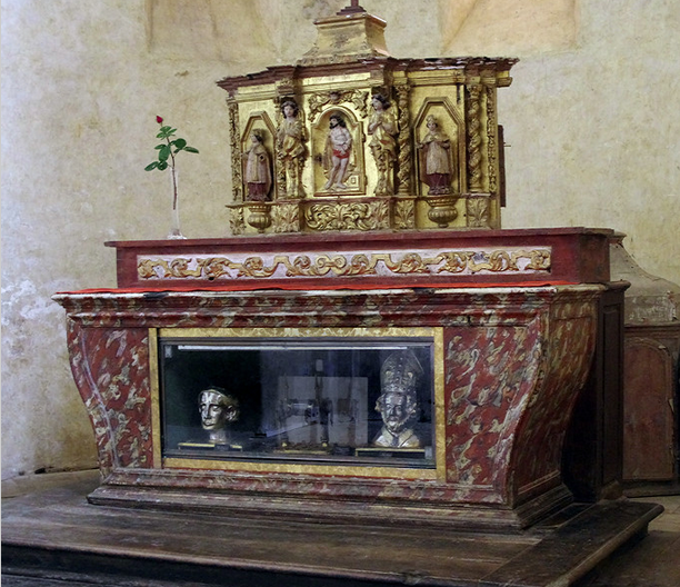 St Polycarpe, église de Notre-Dame - high altar