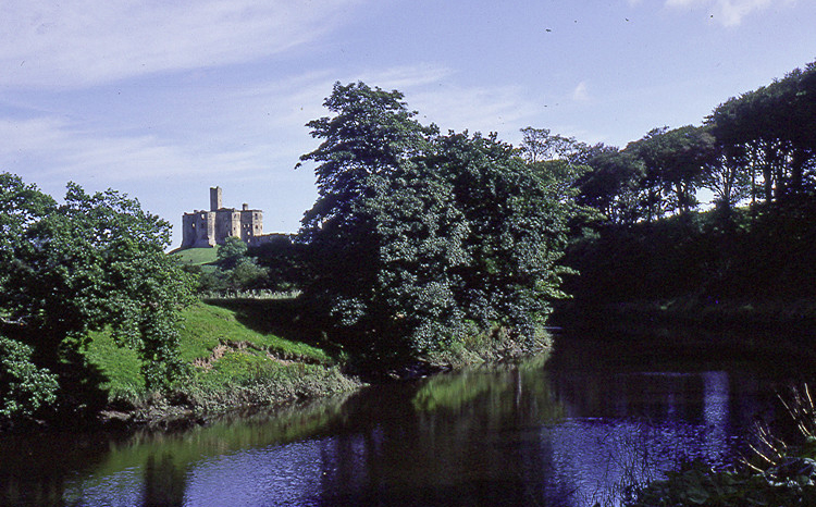 Warkworth Castle1