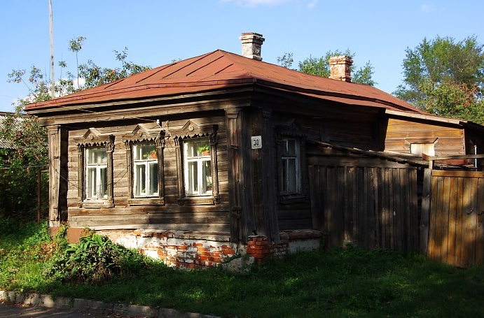 Wooden house and yard, Suzdal