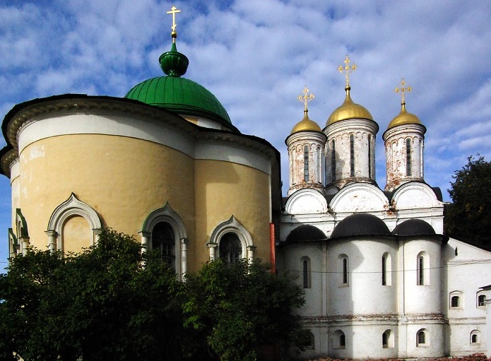 Yaroslavl Kremlin, Church of the Yaroslavl Miracle Workers and the Cathedral of the Transfiguration of Our Saviour