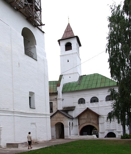 Yaroslavl Kremlin, Holy Gate