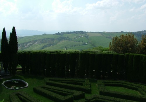 The Distant Serpentine Road is on the La Foce Estate