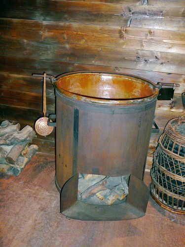 Copper-lined Pot used to Cook Grape-must for Balsamic Vinegar