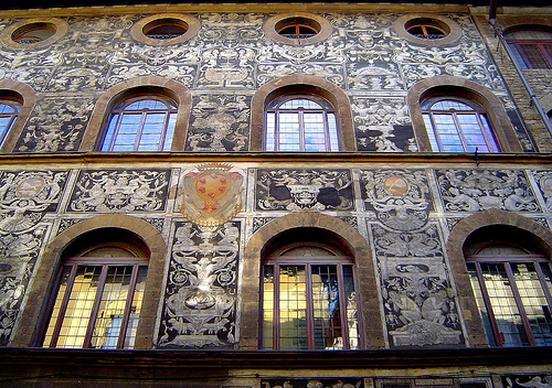 Elaborate 16th century graffiti on Bianca Cappello's house