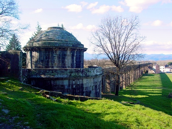 Temple-cistern at the beginning of Nottolini Aqueduct at Guamo, Capannori