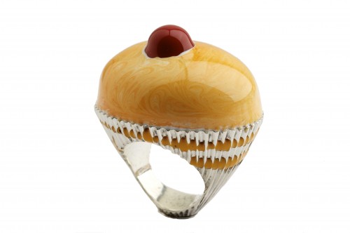 A tart topped with a cherry makes a ring good enough to eat.