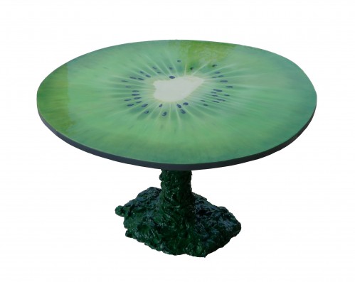 Kiwi table is a refreshing take on the fruit