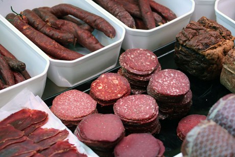 Various kinds of salmi made with horsemeat.