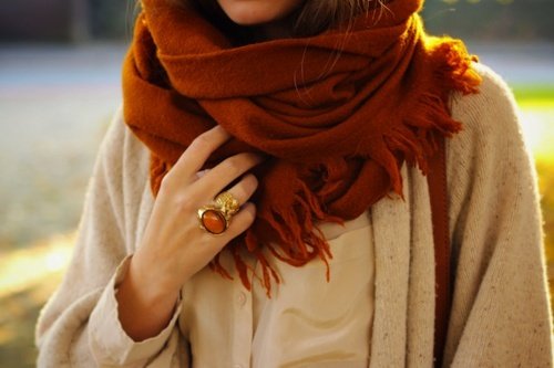 Beauty and protection - Italian women always carry a scarf