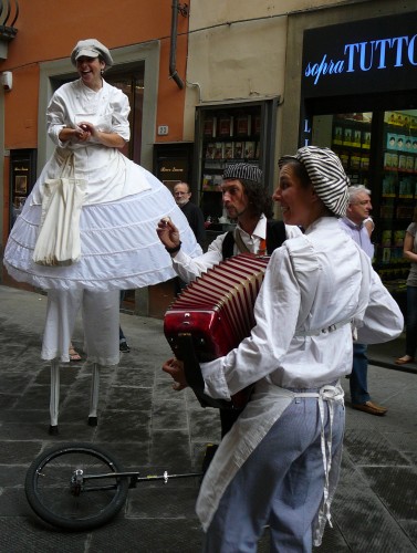 Bread baking and the arts celebrated in the streets of Prato