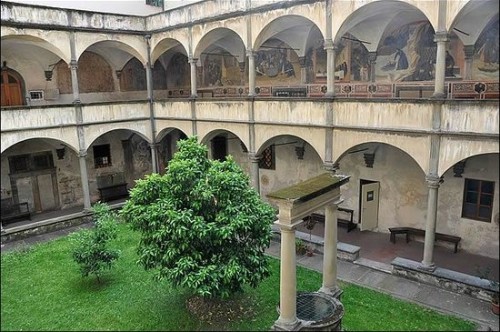 Frescoes in the cloister of the Badia Fiorentina