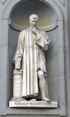 Statue in the courtyard of the Uffizi